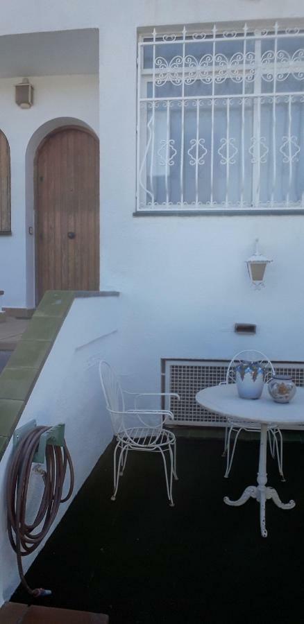 Wonderful Beach House With 2 Pools Villa Калафел Екстериор снимка